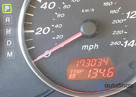 2004 Mazda Mazda6 S z USA, uszkodzony, nr VIN 1YVFP80D145N28222